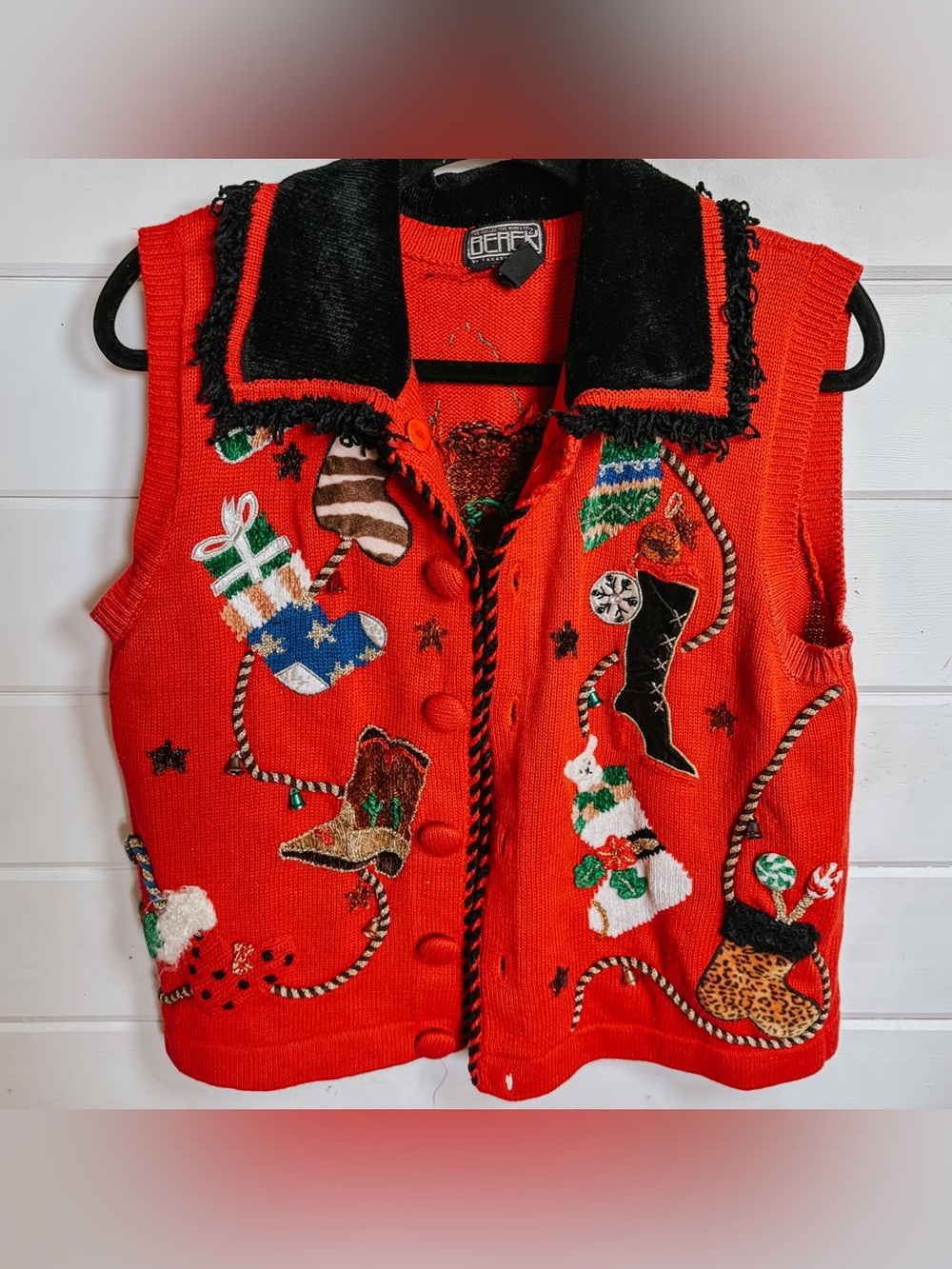 Vintage Christmas Sweater Vest | Berek Medium | Christmas Boots